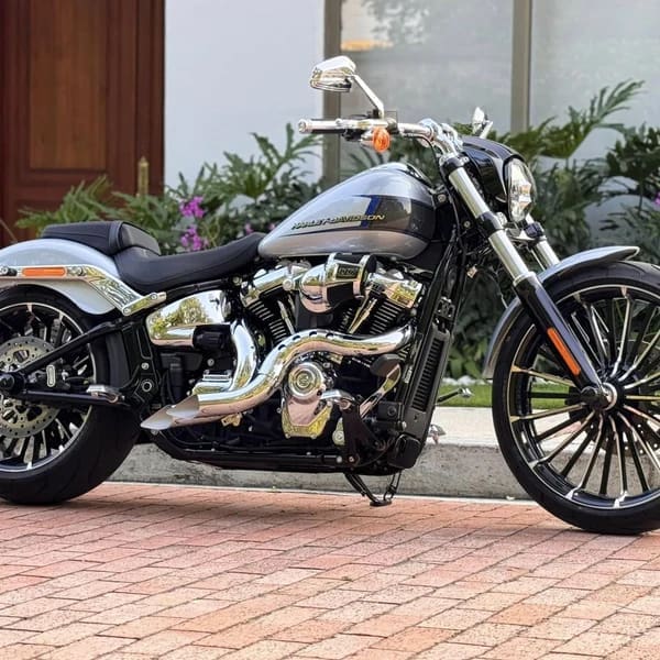 Blow Performance Kutbak Kit M8 Show Chrome Exhaust